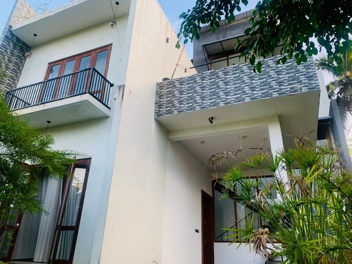 Jungle City Hostel 高尔 外观 照片