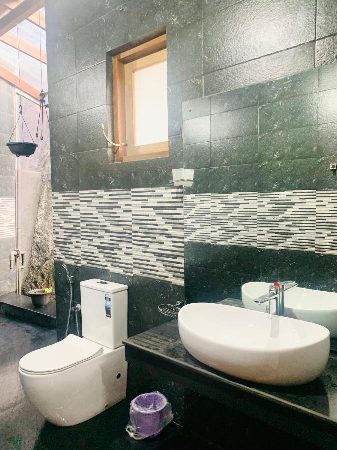 Jungle City Hostel 高尔 外观 照片